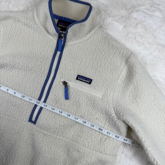Patagonia Women's Retro Pile Fleece Marsupial Pullover in Natural Large - Picture 6 of 9